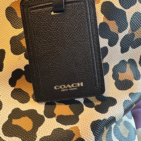 Coach Leopard-Print Tote in Black and Tan . - Picture 3 of 16